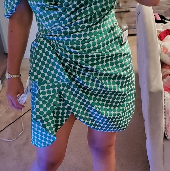 - Tadashi Shoji midi dress , off sholder - Picture 2 of 3